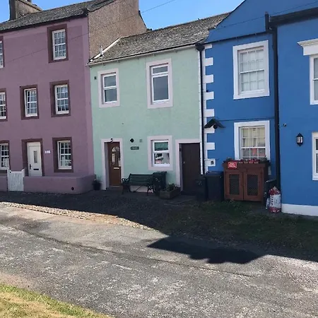 Holiday home West View In Seaside Village Of Cumbria